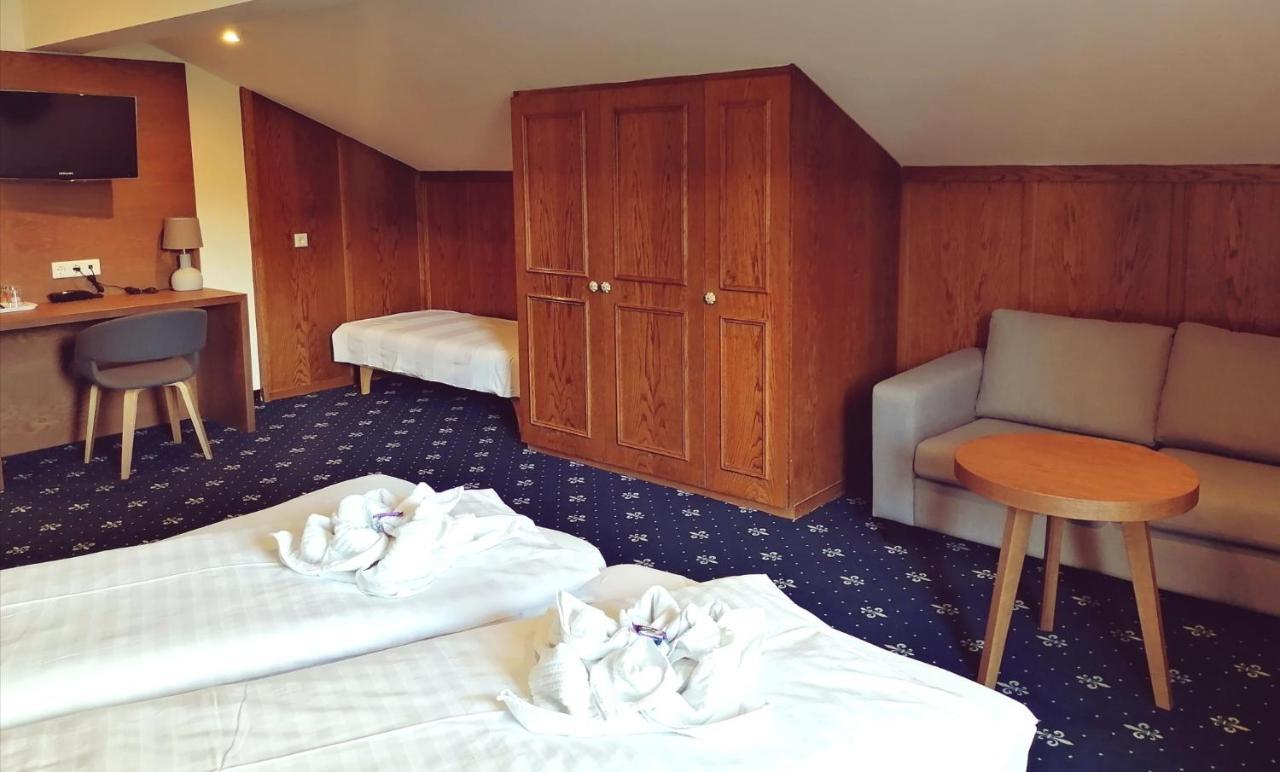 Hotel Tirolerhof Leutasch Bagian luar foto