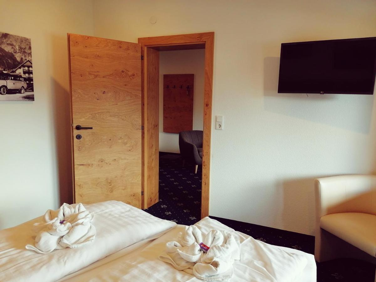 Hotel Tirolerhof Leutasch Bagian luar foto