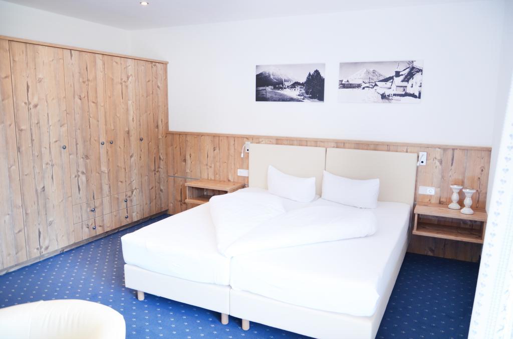 Hotel Tirolerhof Leutasch Bagian luar foto